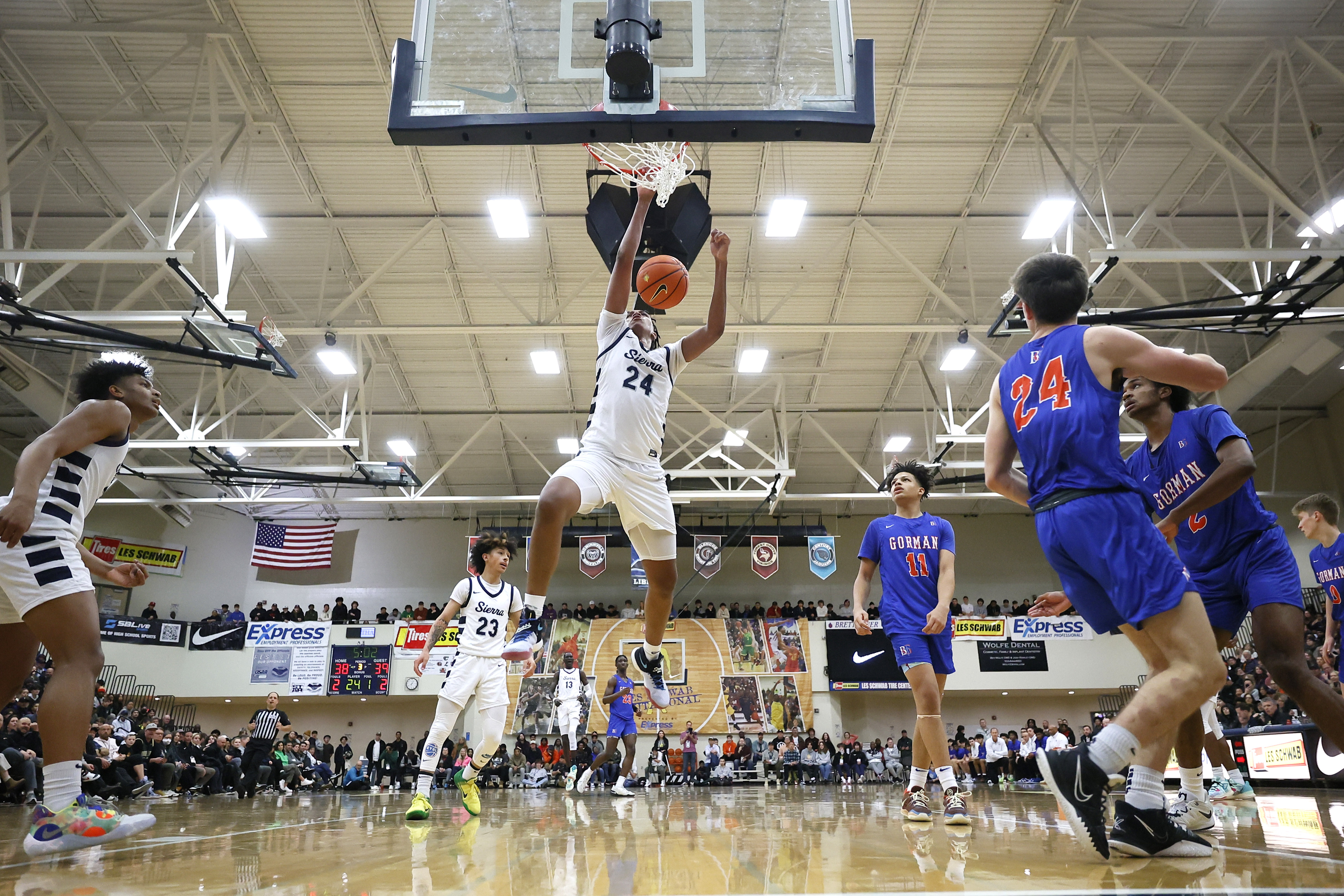 Sierra Canyon Bishop Gorman Les Schwab Invitational Soobum Im 95